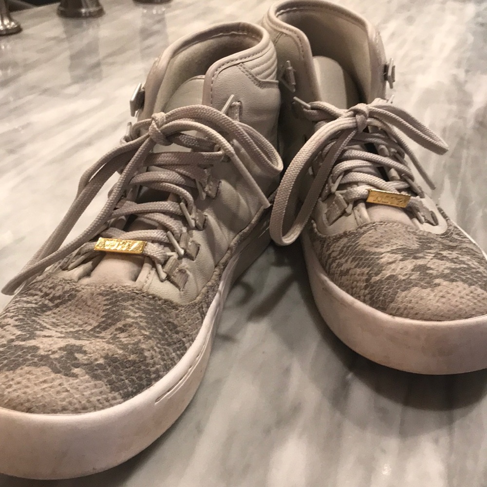 westbrook tennis shoes